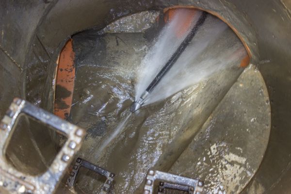 Sewer Line Unblocking Service